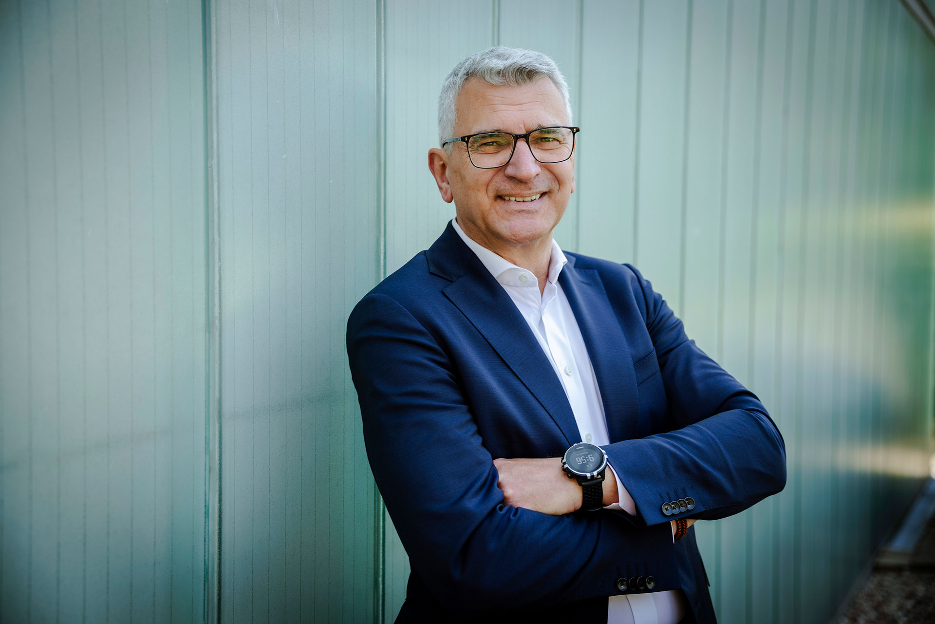 2bessential18.06.25-93